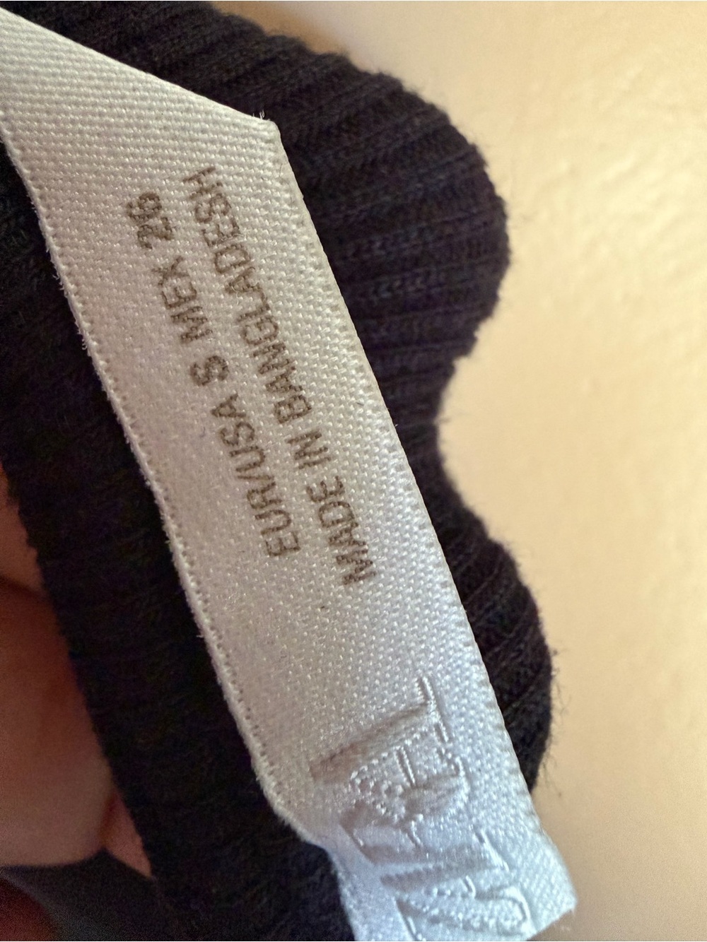 Zara Black Ribbed Square-Neck Tank - Picture 5 of 5